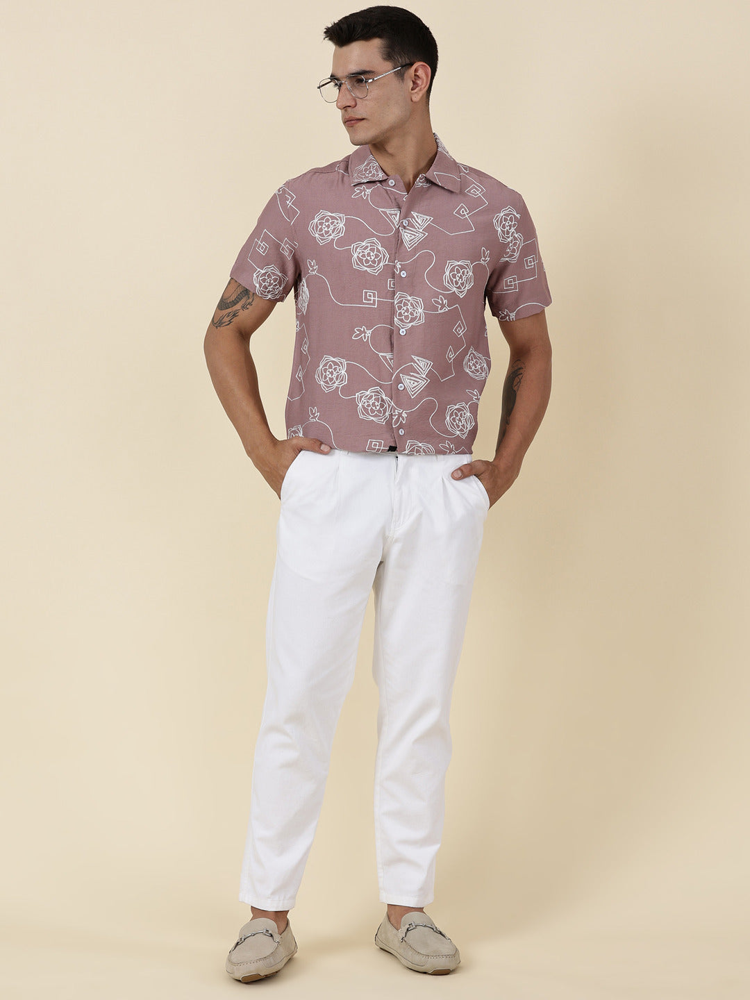 Thomas Scott Men Pink Regular Fit Short Sleeves Spread Collar Embroidered Shirt