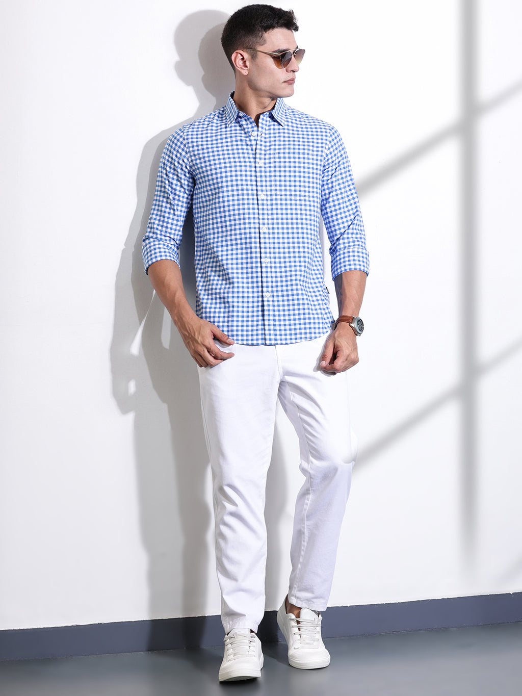 Thomas Scott Men Blue Slim Fit Long Sleeves Gingham Checks Woven Casual Shirt