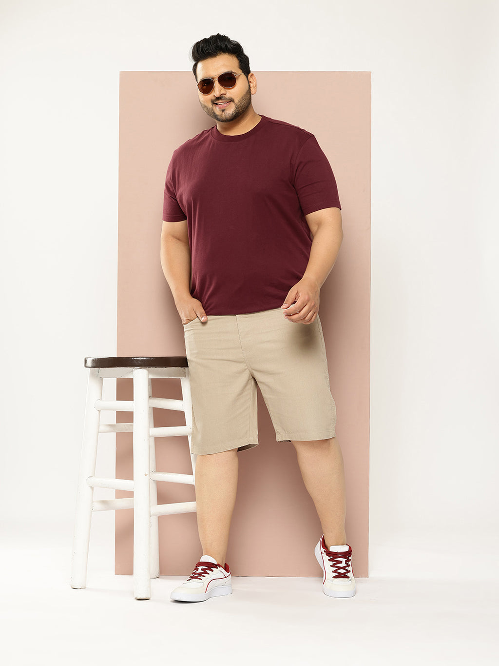 Thomas Scott Men DarkGrey Plus Size Regular fit Mid-rise Cotton Woven Chino Shorts