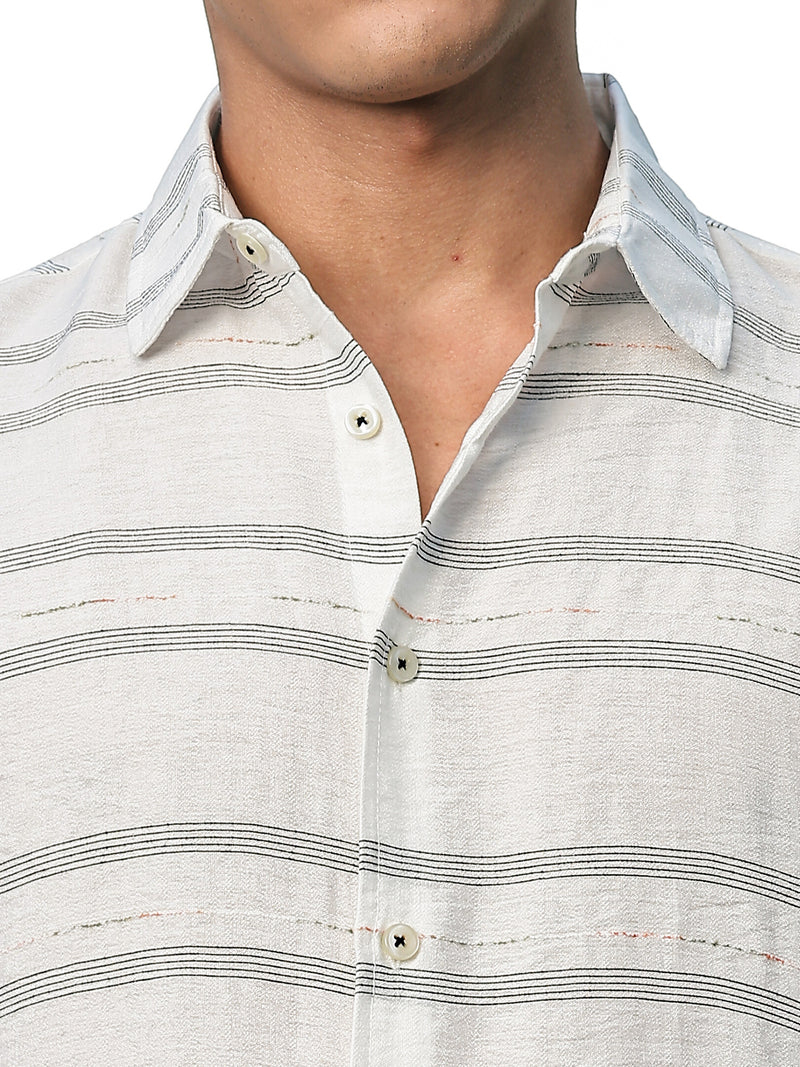Thomas Scott Men White Slim Fit Short Sleeves Horizontal Stripes Woven Casual Shirt