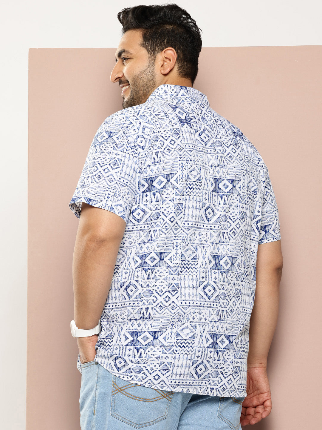 Thomas Scott Men Blue Plus Size Regular Fit Short Sleeves Geometric Print Woven Casual Shirt