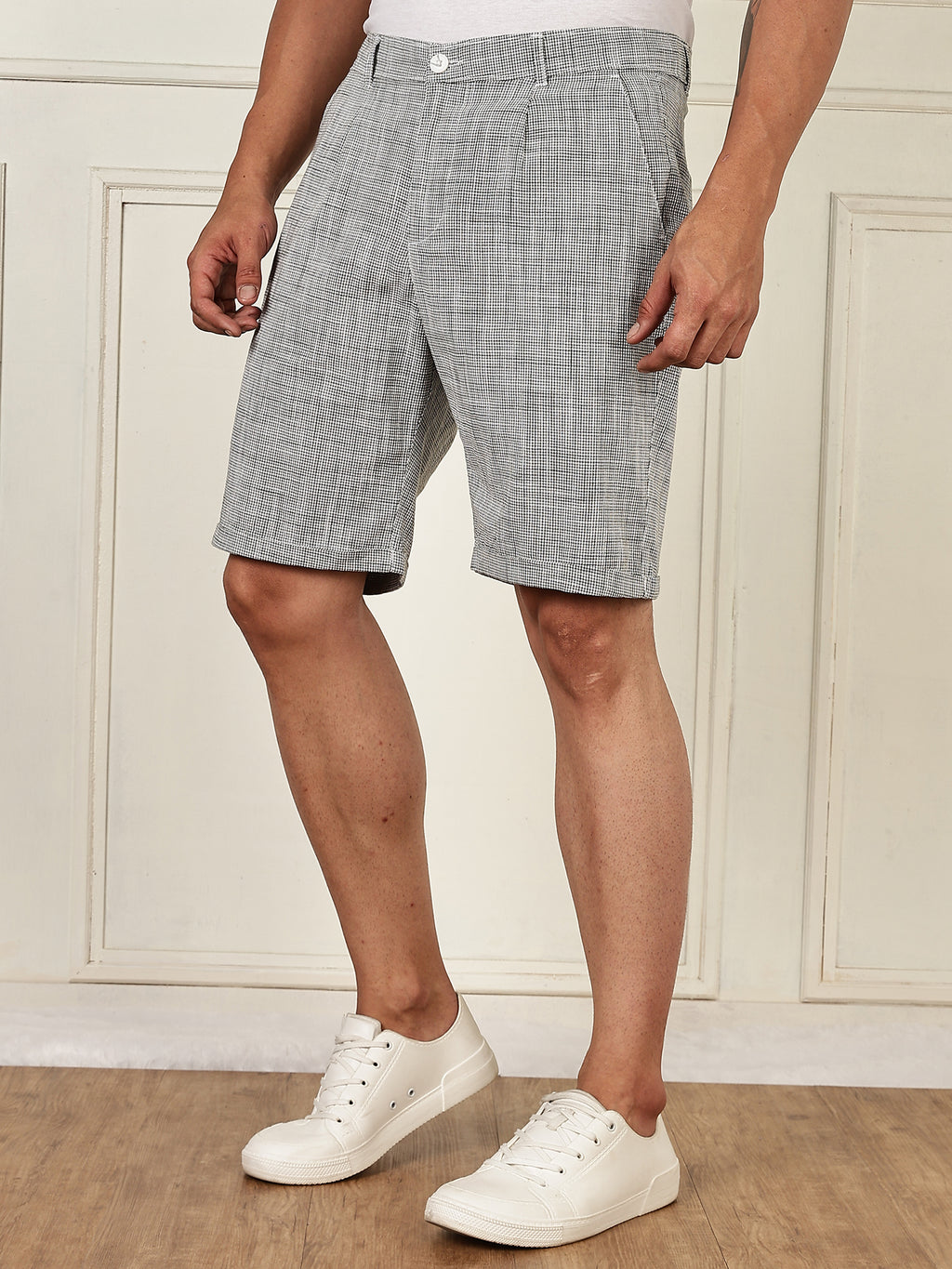 Thomas Scott Men Olive Mid-Rise Straight Fit Micro Checks Woven Linen Shorts
