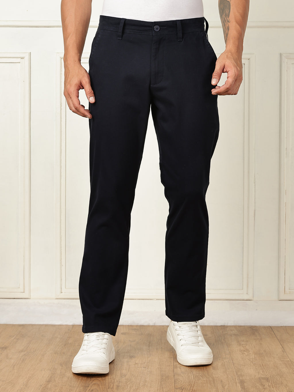 Thomas Scott Men Navy Mid-Rise Straight Fit Solid Woven Chinos Trouser