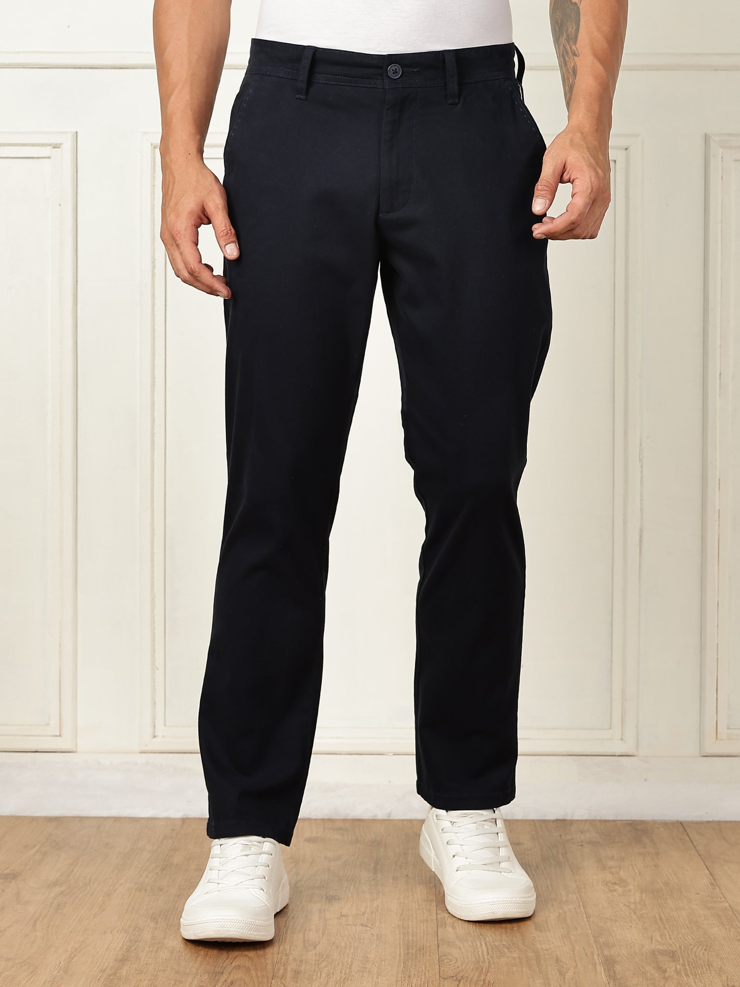 Thomas Scott Men Navy Mid-Rise Straight Fit Solid Woven Chinos Trouser