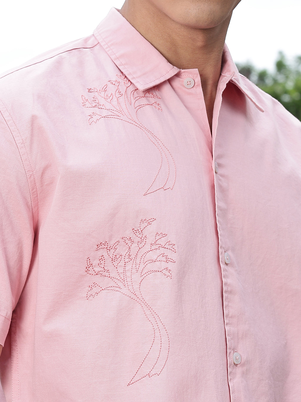 Thomas Scott Men Pink Regular Fit Short Sleeves Spread Collar Embroidered Shirt