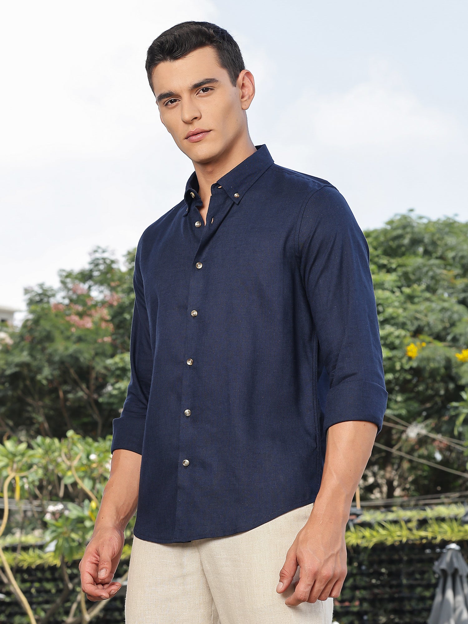 Thomas Scott Men Navy Slim Fit Long Sleeves Button-Down Collar Lyocel Linen Casual Shirt