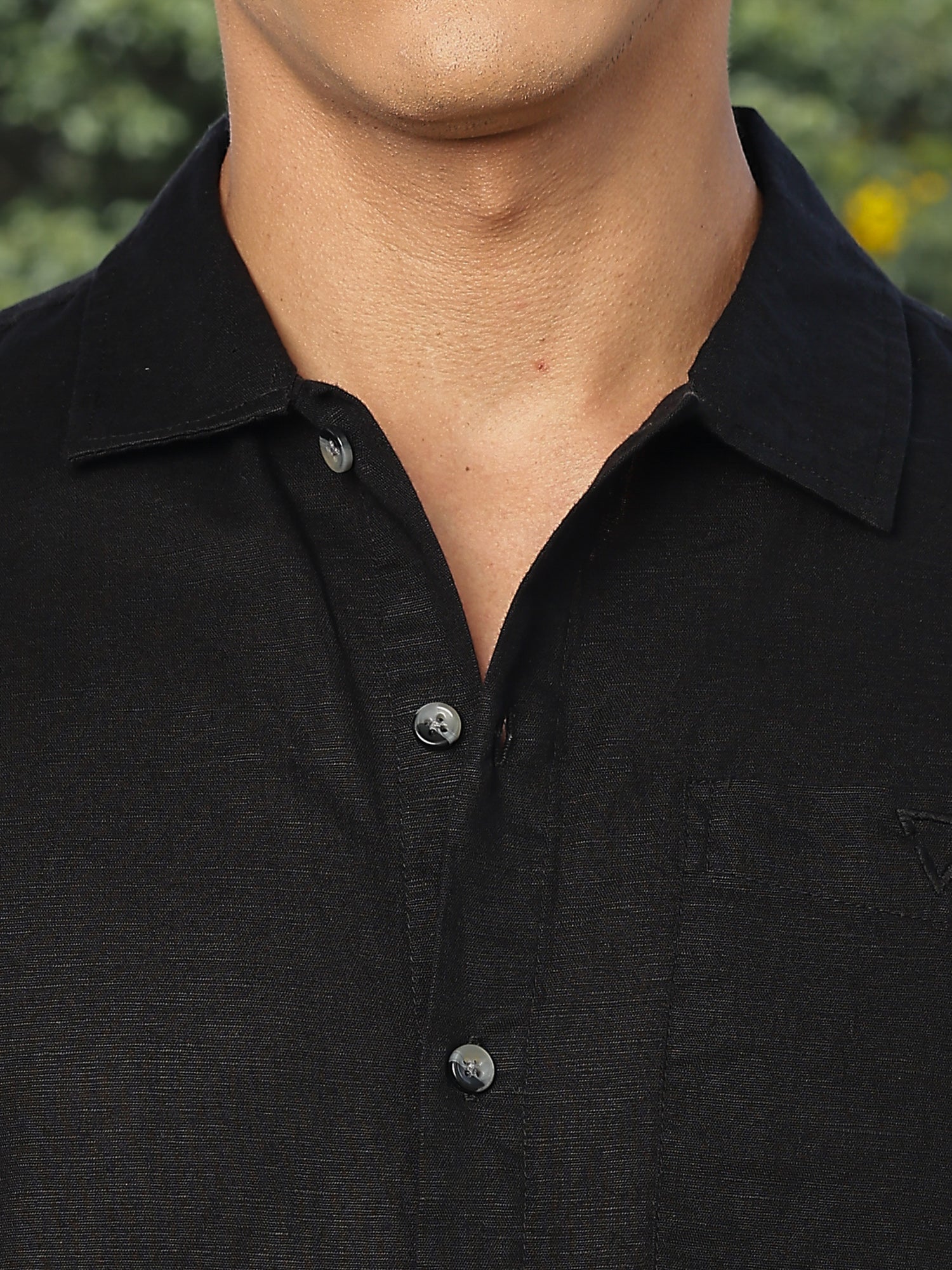 Thomas Scott Men Black Short Sleeves Oversized Cotton Linen Casual Shirt