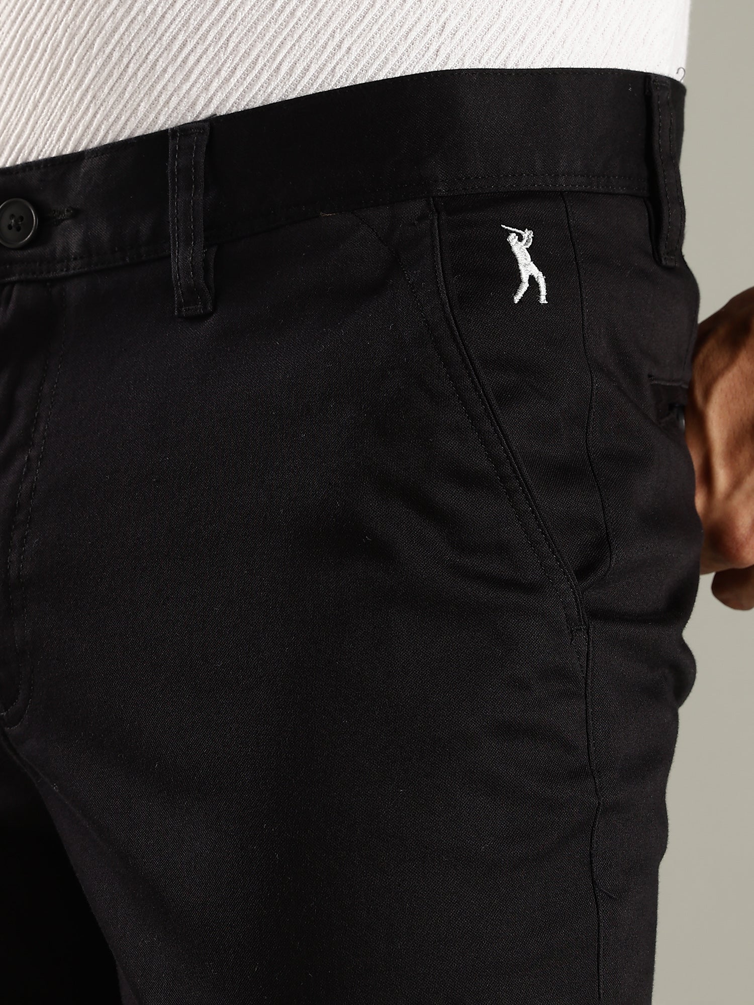 Thomas Scott Men Black Straight Fit Mid-Rise Solid Chinos Trouser