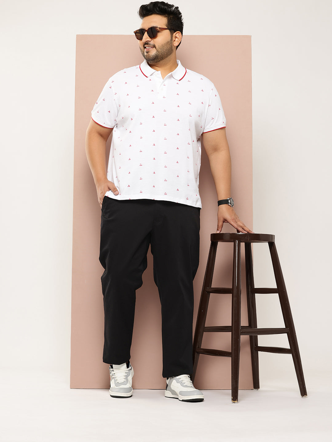 Thomas Scott Men Black Plus Size Straight Fit Mid-Rise Solid Woven Chinos Trouser