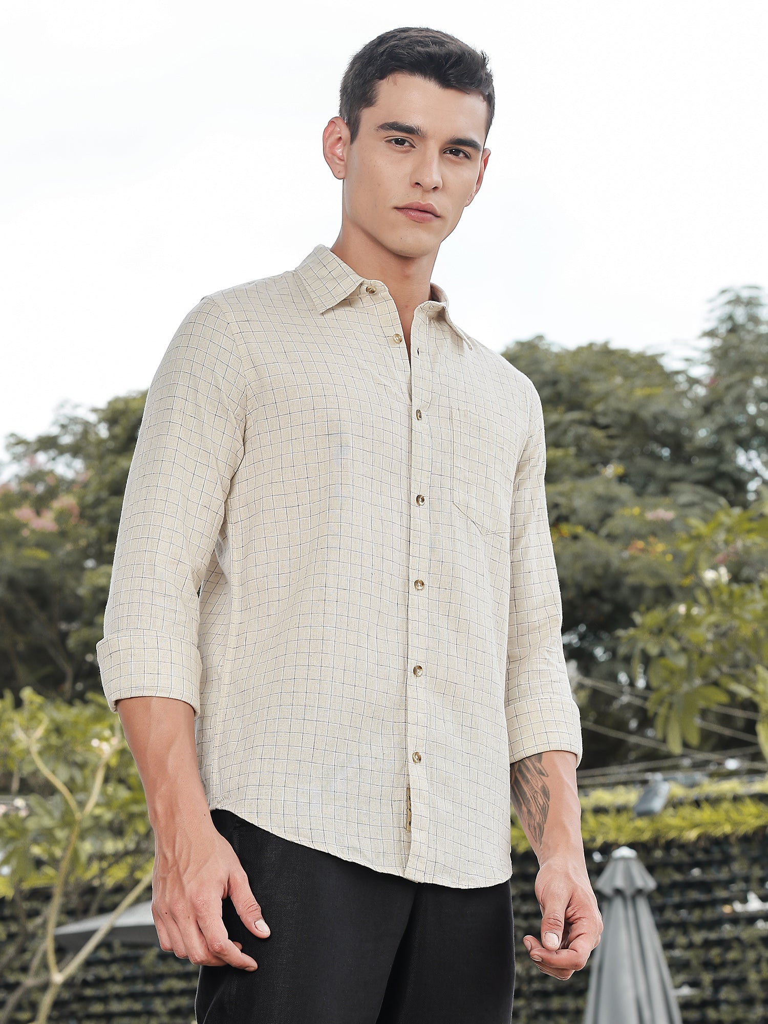 Thomas Scott Men Khaki Slim Fit Long Sleeves Windowpane Checks Linen Casual Shirt