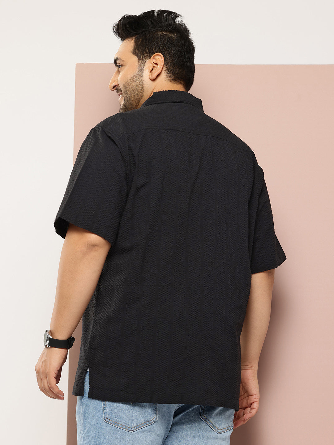 Thomas Scott Men Black Plus Size Regular Fit Short Sleeves Cotton Seersucker Shirt