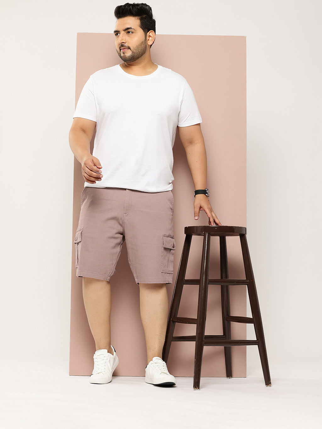 Thomas Scott Men Lavender Plus Size Regular Fit Mid-Rise Woven Cargo Shorts