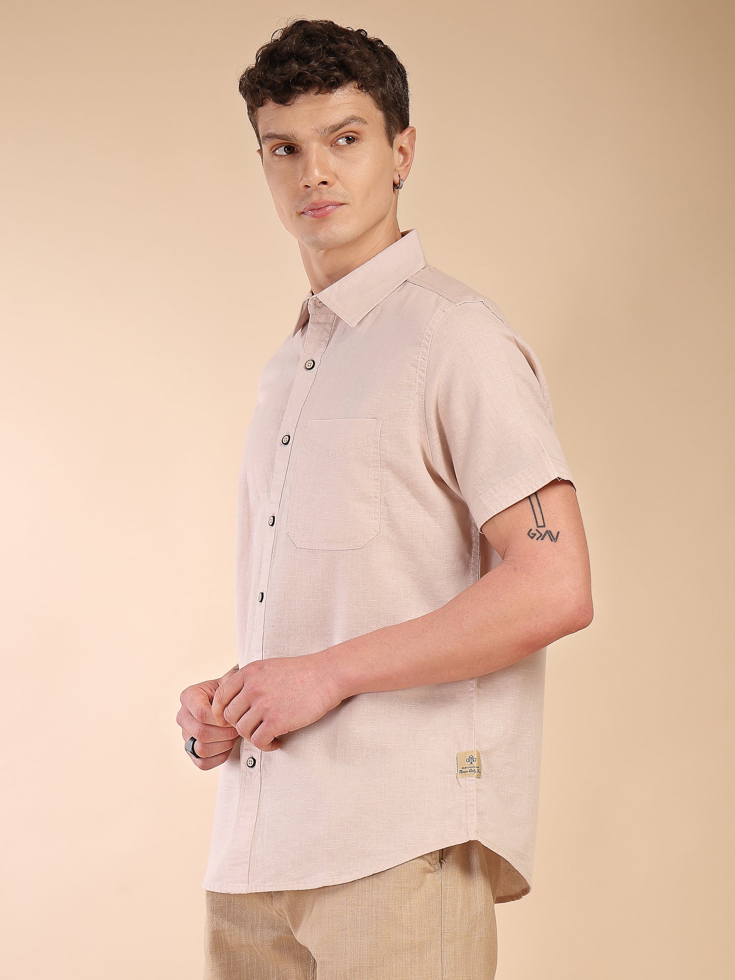 Thomas Scott Men Beige Regular Fit Short Sleeves Spread Collar Linen Casual Shirt