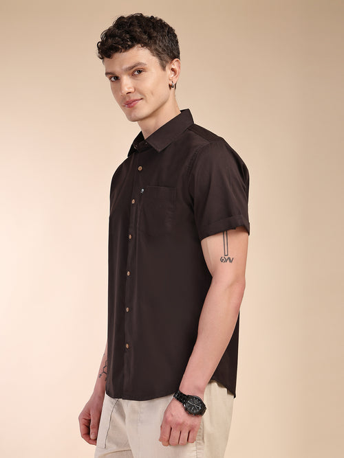 Thomas Scott Men Coffee Slim Fit Short Sleeves Spread Collar Solid Casual Shirt