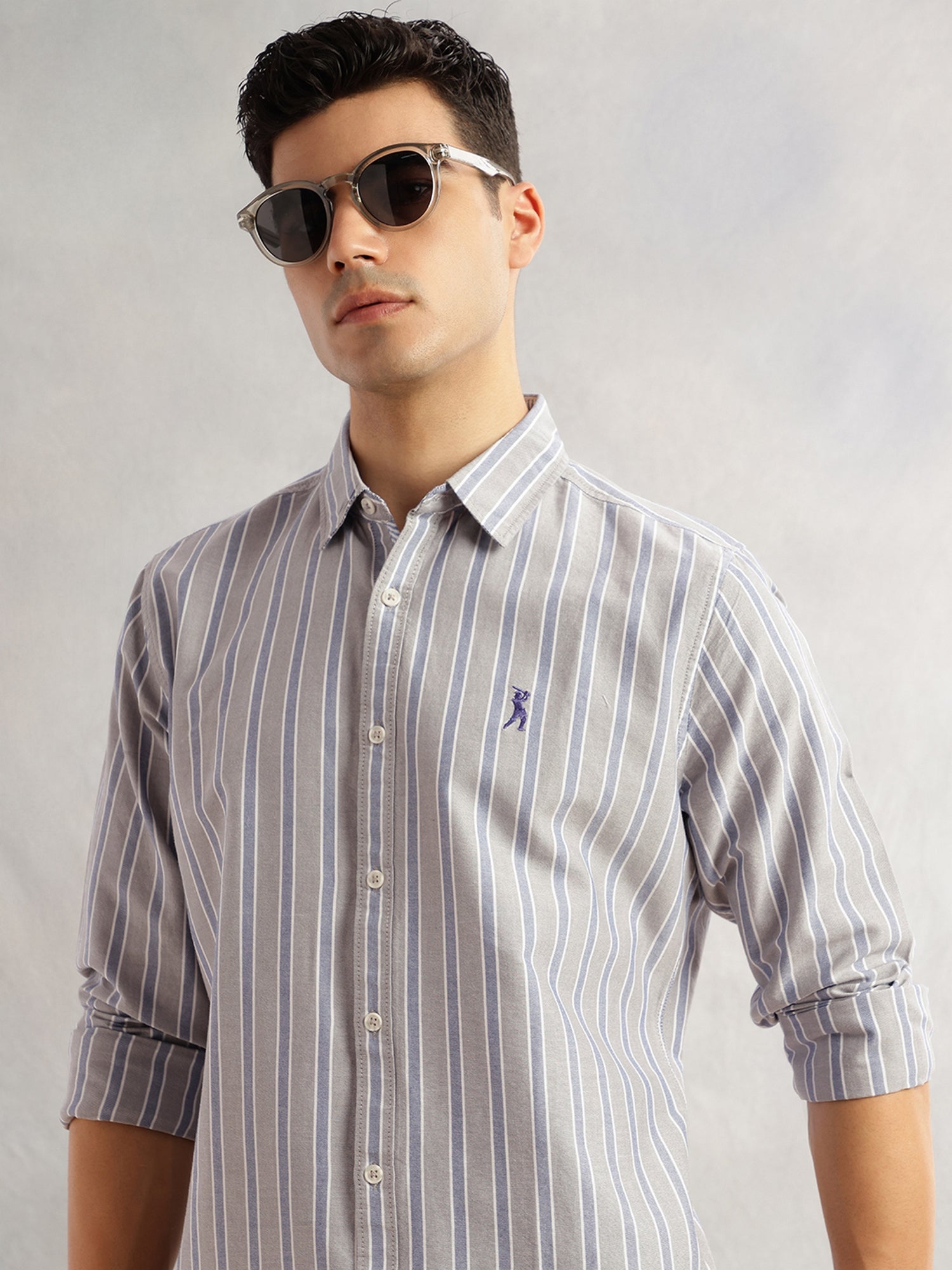 Thomas Scott Men Grey Slim Fit Long Sleeves Vertical Stripes Spread Collar 100% Cotton Oxford Casual Shirt