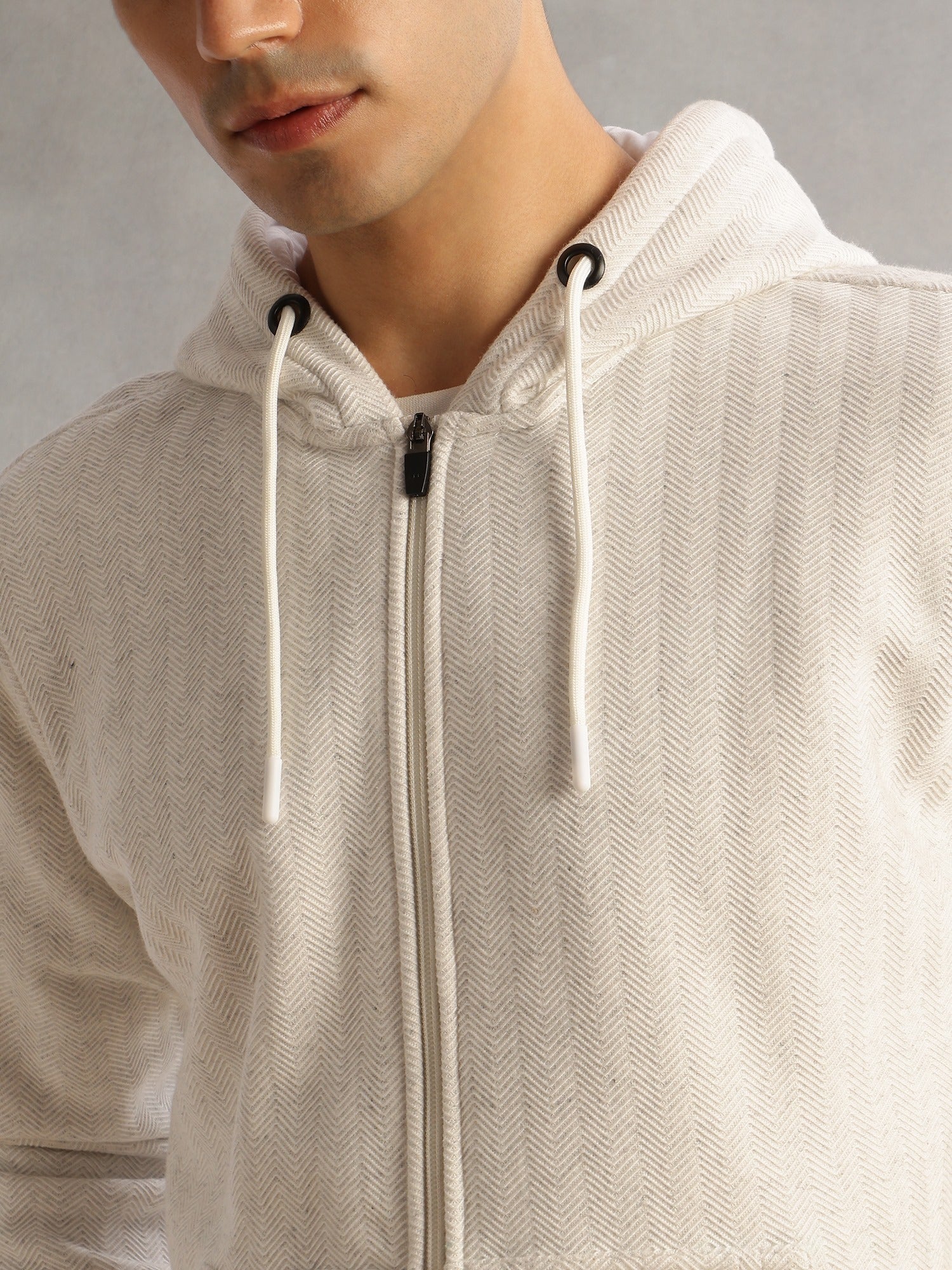 Thomas Scott Men White Regular Fit Long Sleeves 2 Pockets Front-Open Knitted Hooded Sweatshirt