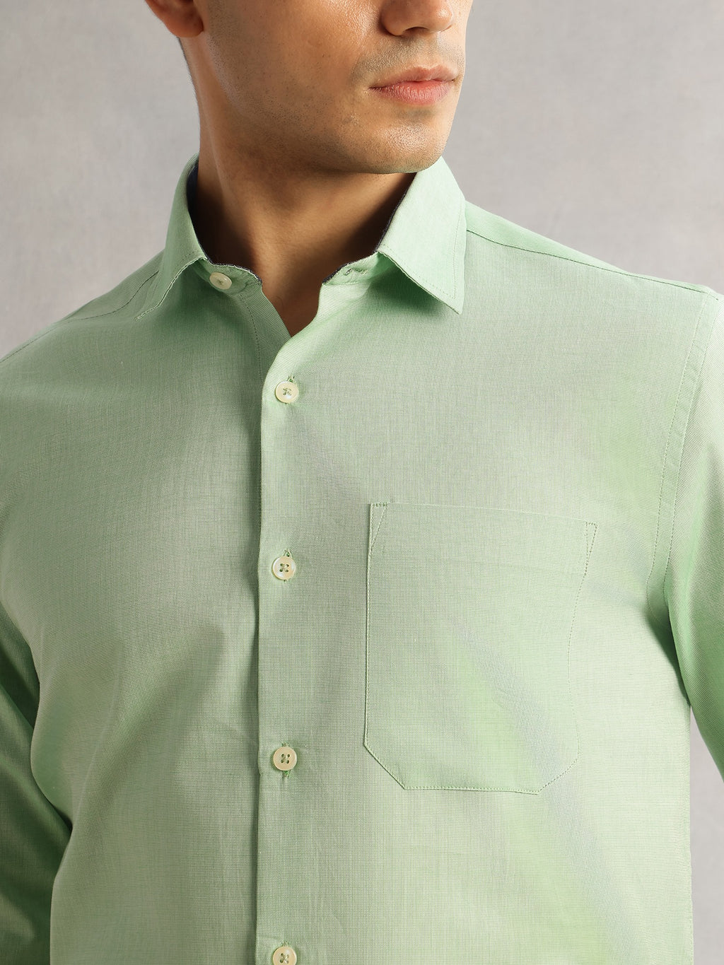 Thomas Scott Men Pista Regular Fit Long Sleeves Cutaway Collar 100% Cotton Filafil Formal Shirt