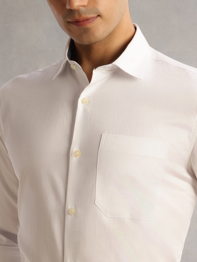 Thomas Scott Men White Regular Fit Long Sleeves Cutaway Collar 100% Cotton Dobby Formal Shirt