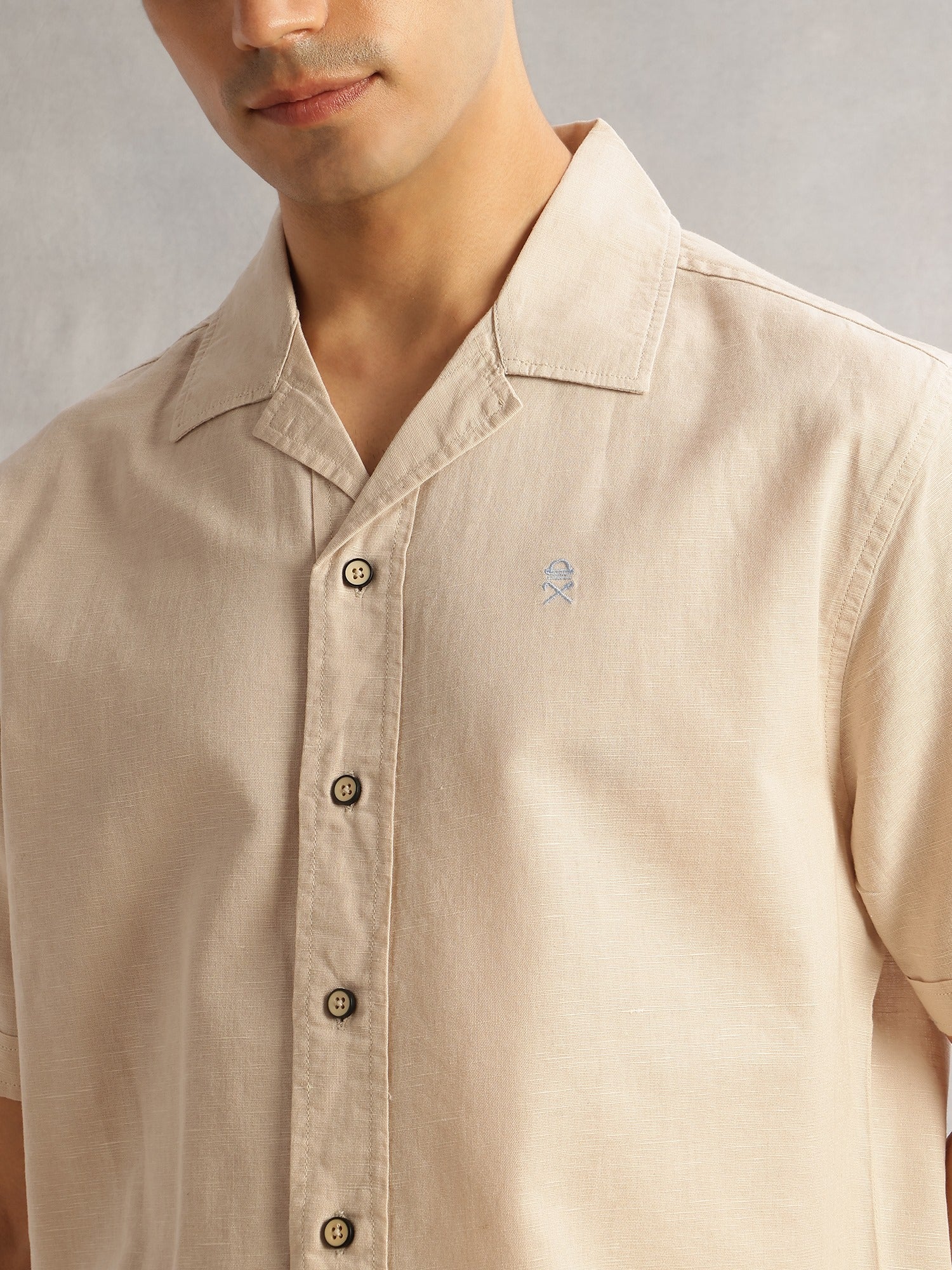 Thomas Scott Men Beige Oversized Fit Short Sleeves Cuban Collar Solid Cotton Linen Casual Shirt