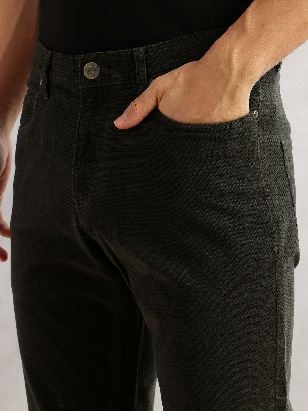 Thomas Scott Men Olive Regular Fit Mid-Rise 5 Pockets Gabbar Corduroy Chinos Trouser