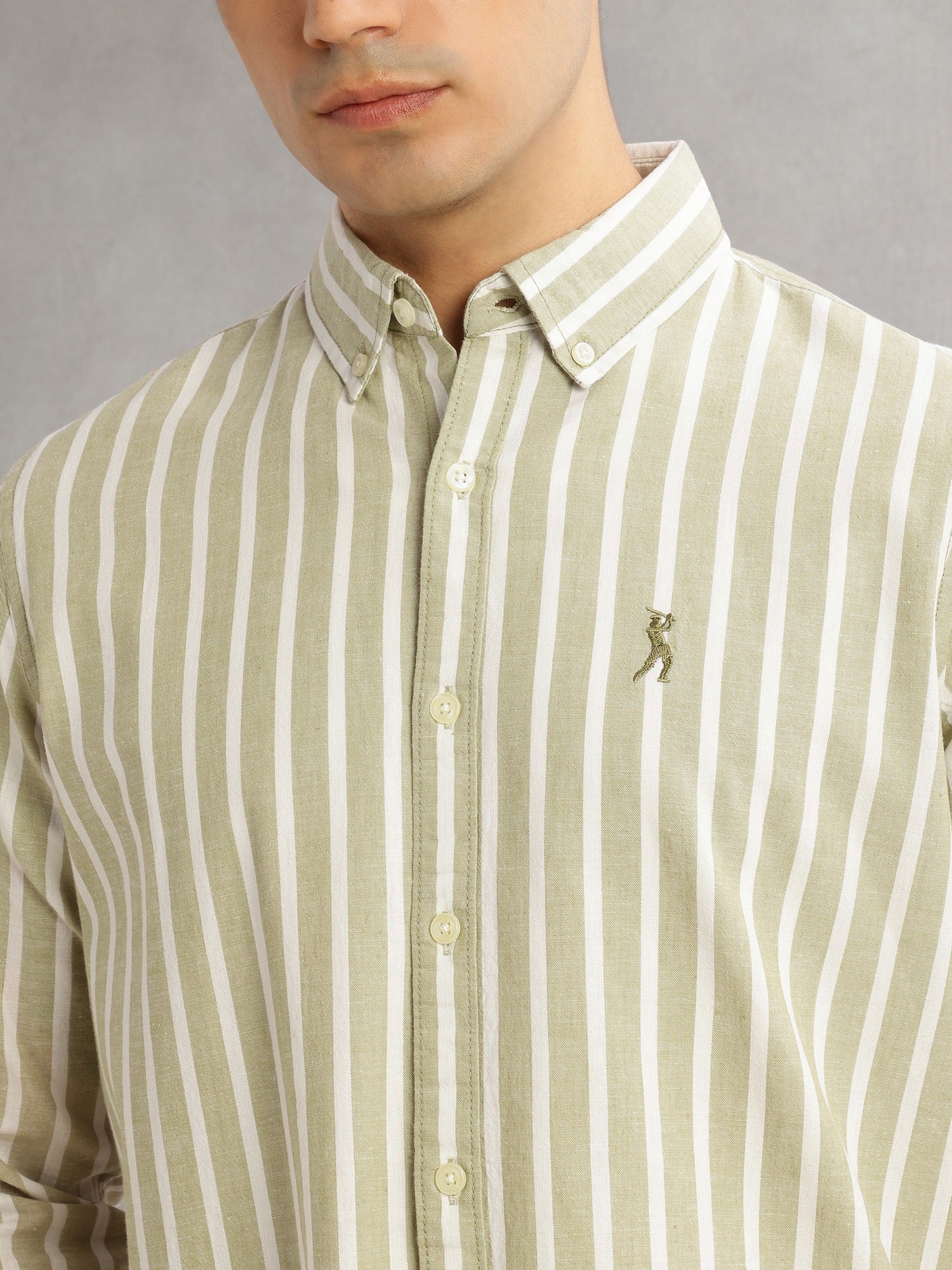 Thomas Scott Men Pista Cricket Club Slim Fit Long Sleeves Button-Down Collar Vertical Stripes Cotton Linen Casual Shirt