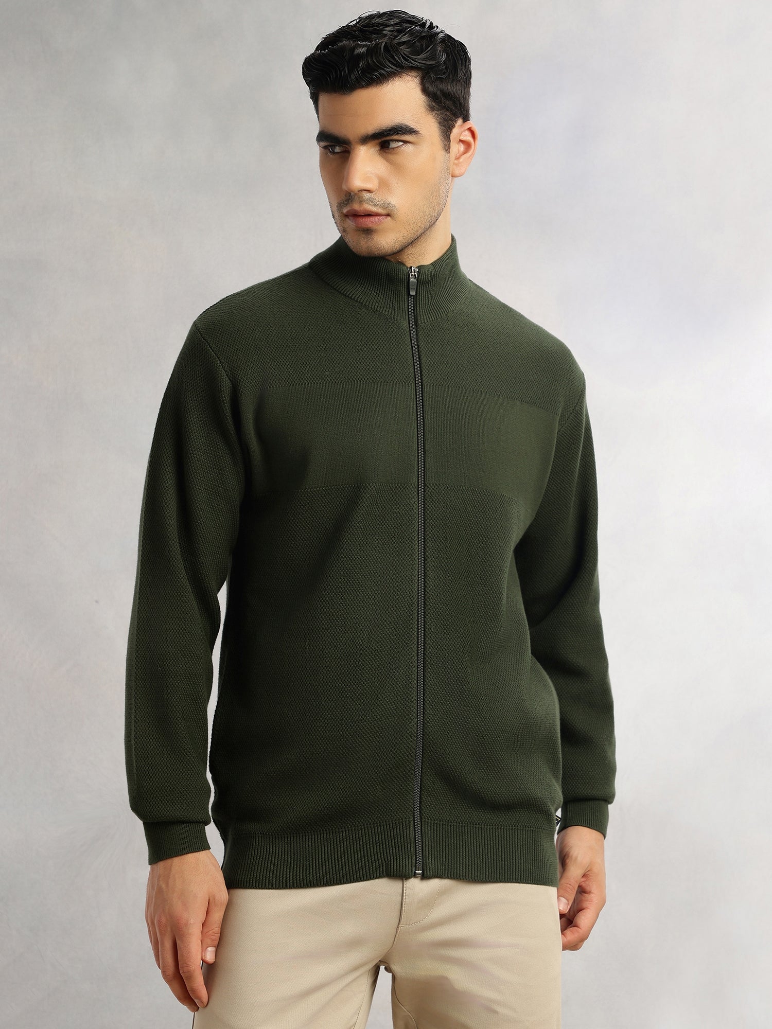 Thomas Scott Men Olive Regular Fit Long Sleeves 100% Cotton Solid Front Open Knitted Sweatshirt