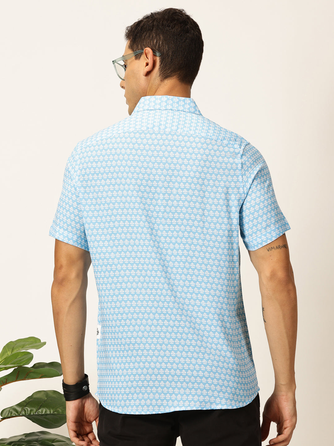 Thomas Scott Men Aqua Regular Fit Short Sleeves Spread Collar Floral Printed Casual Shirt