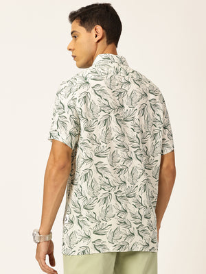 Green Regular Fit Short Sleeves Spread Collar Tropical Printed Casual Shirt For Men