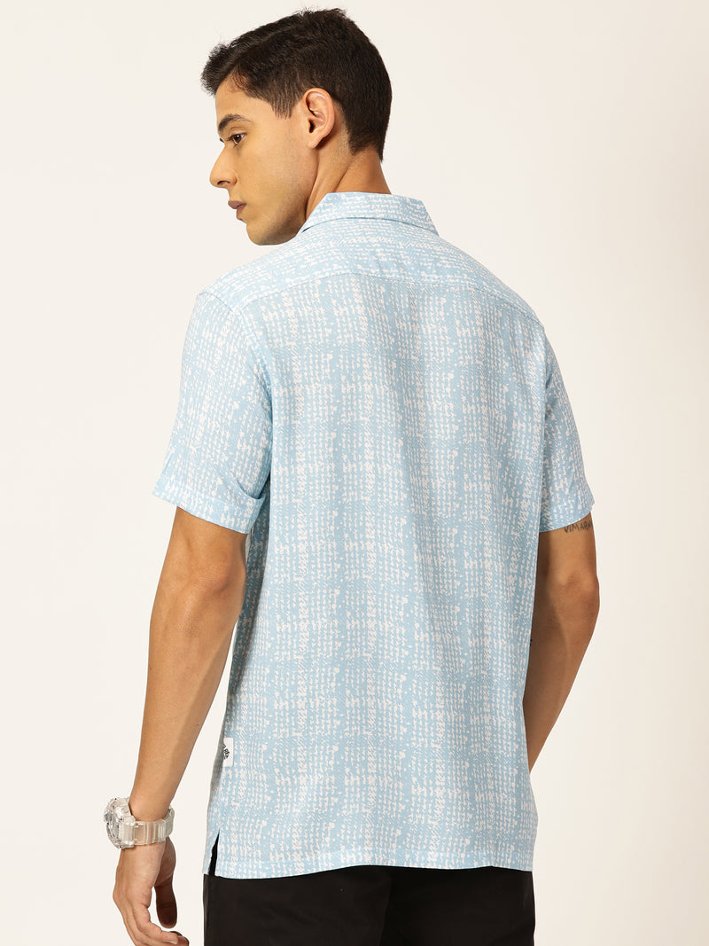 Thomas Scott Men Aqua Regular Fit Short Sleeves Cuban Collar Abstract Printed Casual Shirt