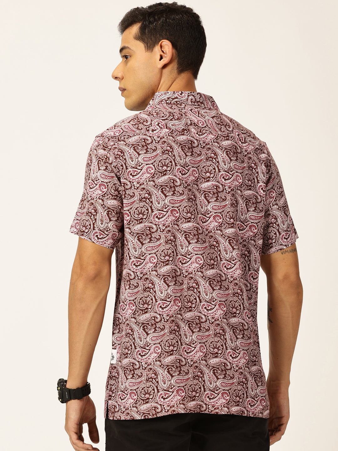 Thomas Scott Men Maroon Regular Fit Short Sleeves Cuban Collar Abstract Printed Casual Shirt