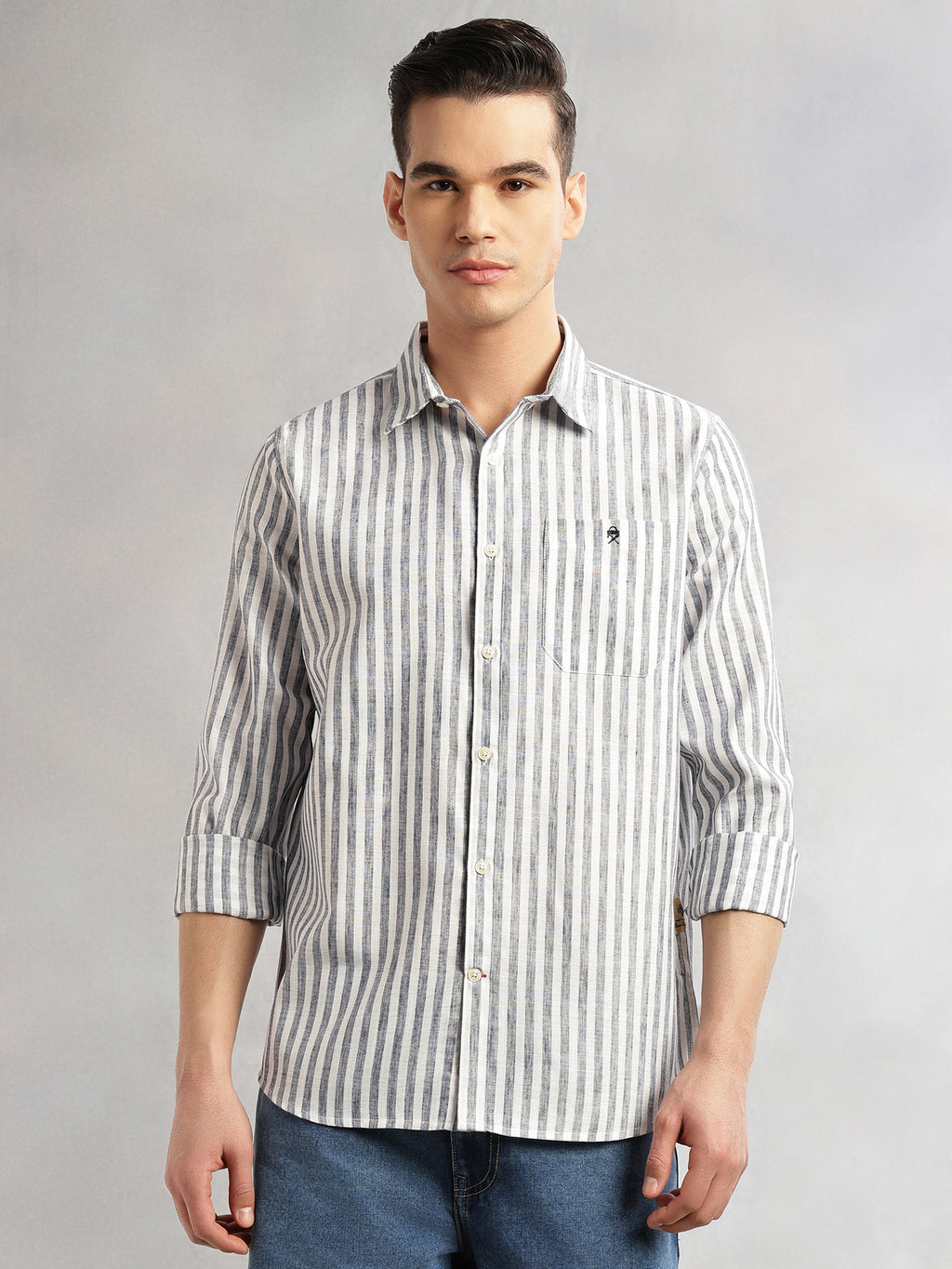 Thomas Scott Men Navy Slim Fit Long Sleeves Spread Collar Vertical Stripes Cotton Linen Casual Shirt