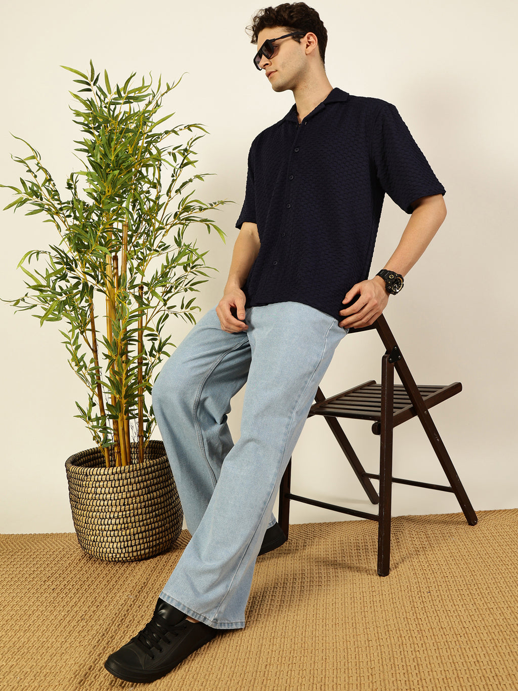 Thomas Scott Men Navy Relaxed Fit Short Sleeves Cuban Collar Textured Cotton Casual Shirt