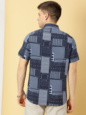 Thomas Scott Men Navy Blue Regular Fit Short Sleeves Spread Collar Abstract Printed Casual Shirt