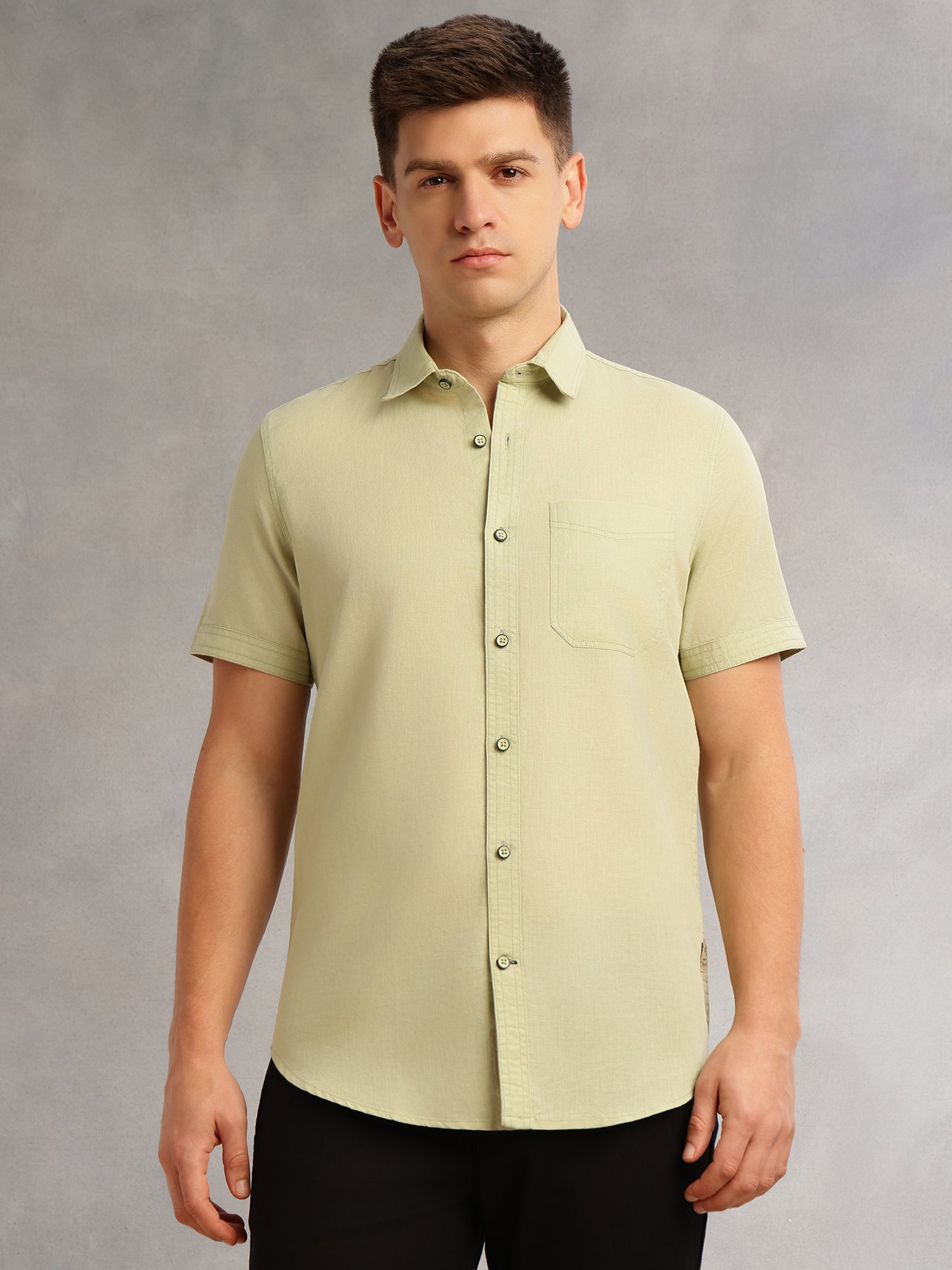 Thomas Scott Men Pista Short Sleeves Regular Fit Spread Collar Solid Cotton Linen Casual Shirt