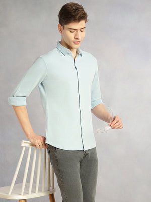 Thomas Scott Men Sky Blue Slim Fit Long Sleeves Spread Collar Solid Knitted Shirt