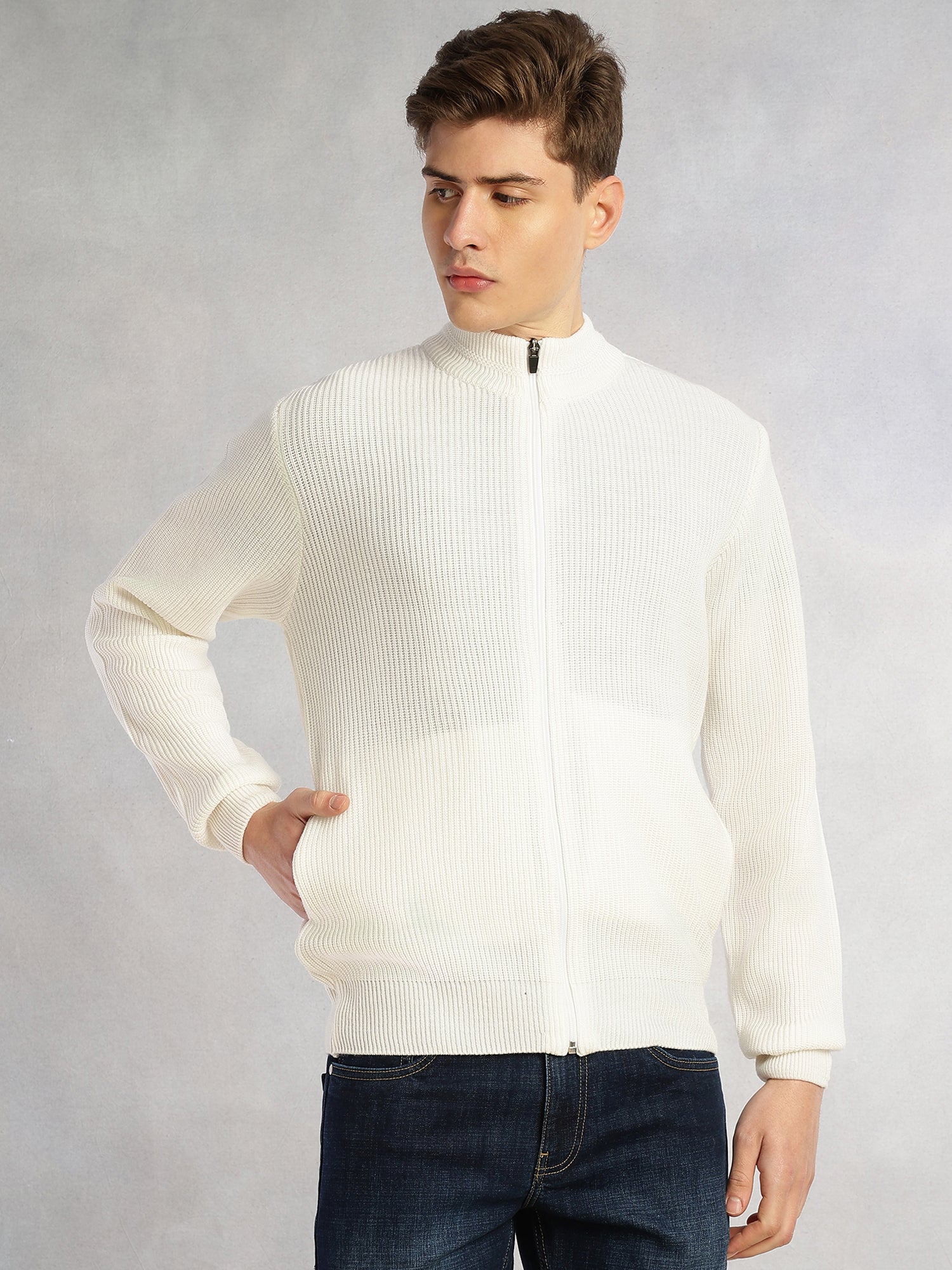 Thomas Scott Men White Regular Fit Long Sleeves Zip Closure Mock Collar Acrylic Knitted Sweatshirt