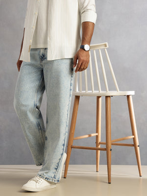 Light Blue Mid-Rise Light Shade Baggy Fit Clean Look 5 Pocket Design Non Stretchable Jeans For Men