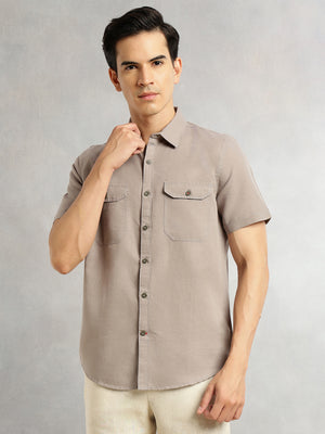 Thomas Scott Men Grey Premium Short Sleeves Slim Fit Spread Collar 2 Flap Pockets Solid Cotton Linen Casual Shirt