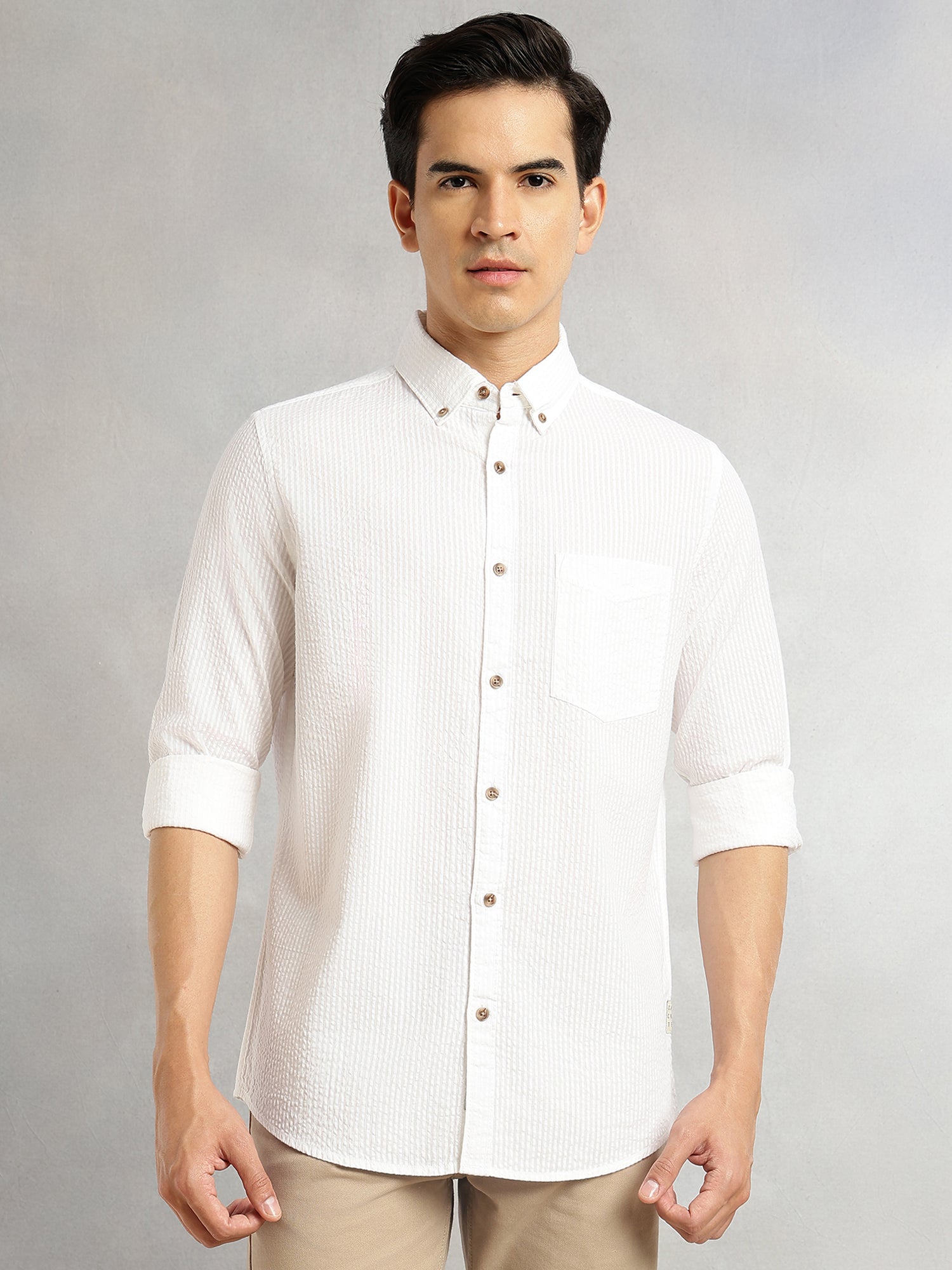 Thomas Scott Men White Premium Slim Fit Long Regular Sleeves Button-Down Collar Pinstripes 100% Cotton Seersucker Casual Shirt