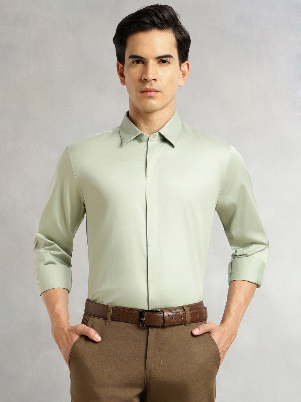 Thomas Scott Men Pista Premium Long Sleeves Regular Fit Spread Collar Solid 100% Cotton Formal Shirt