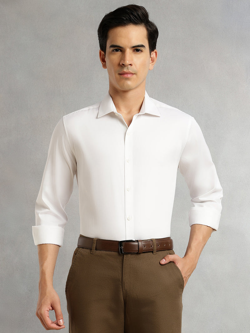 Thomas Scott Men White Regular Fit Long Sleeves Spread Collar Solid 100% Cotton Formal Shirt