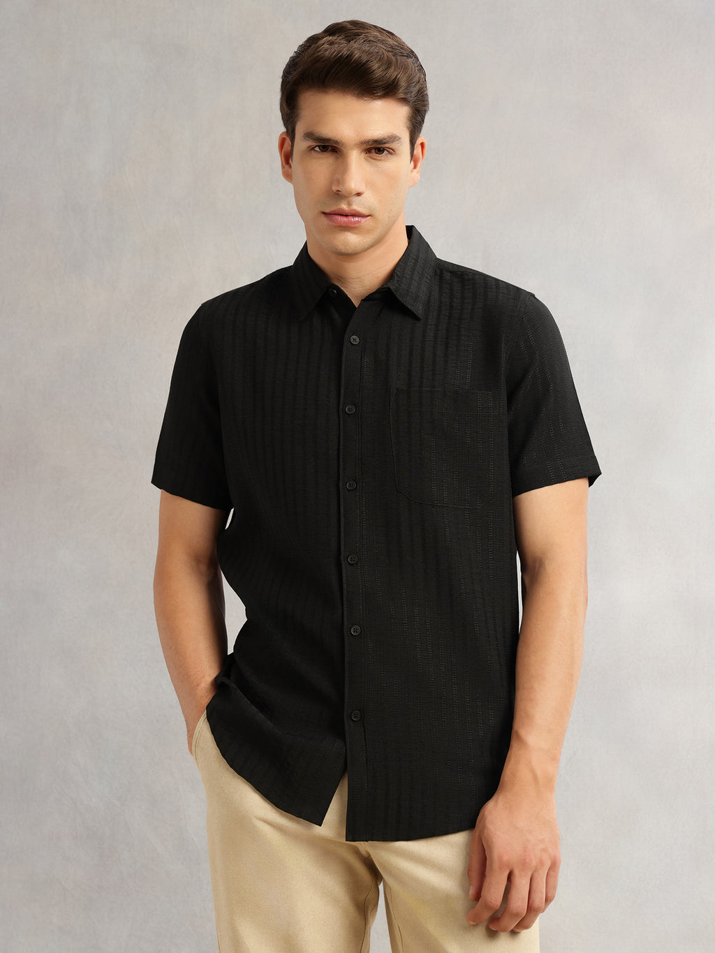 Thomas Scott Men Black Premium Regular Fit Short Sleeves Spread Collar Polyester Casual Shirt