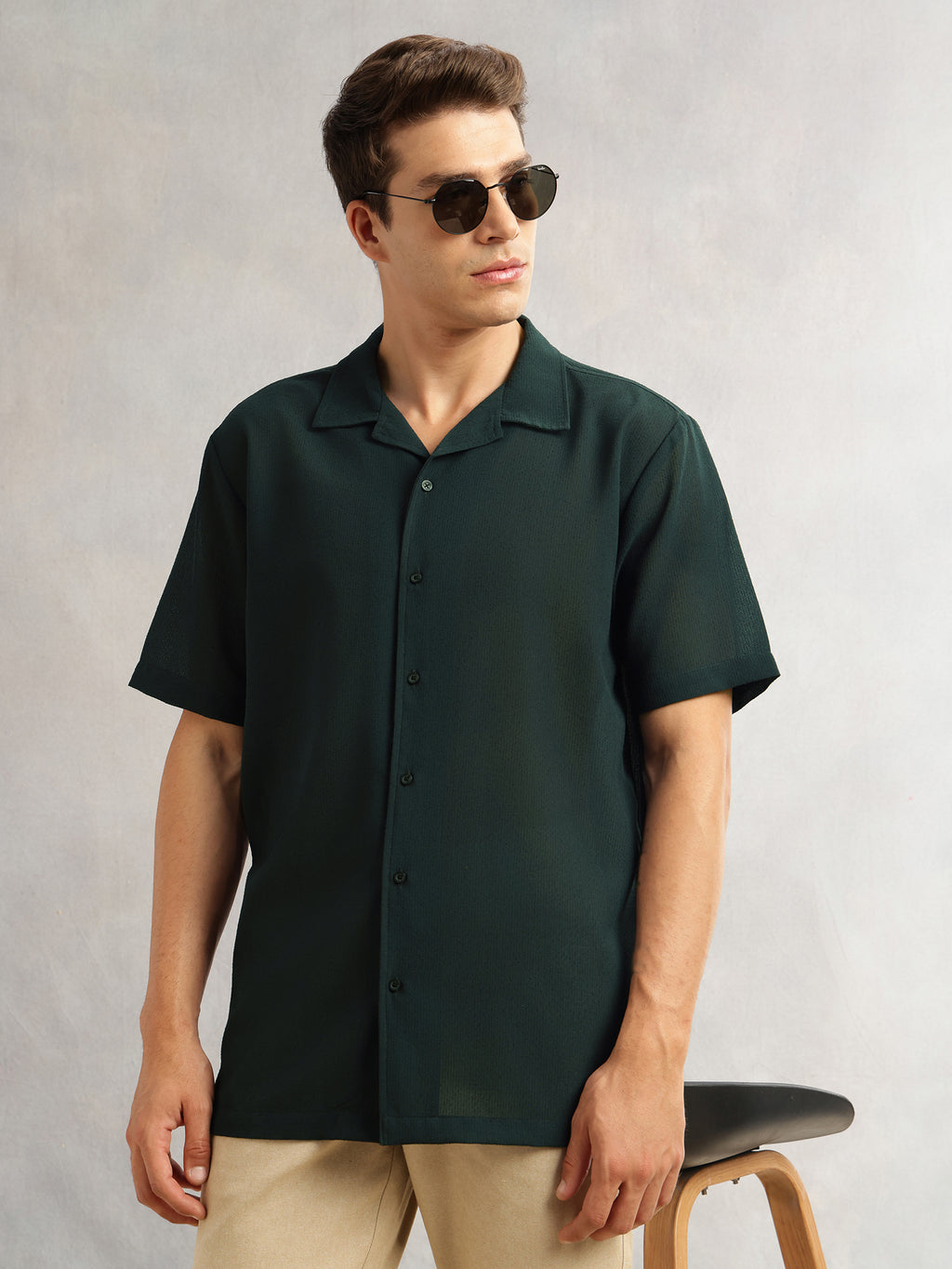 Thomas Scott Men Green Premium Oversize Fit Short Sleeves Camp Collar Textured Polyester Casual Shirt