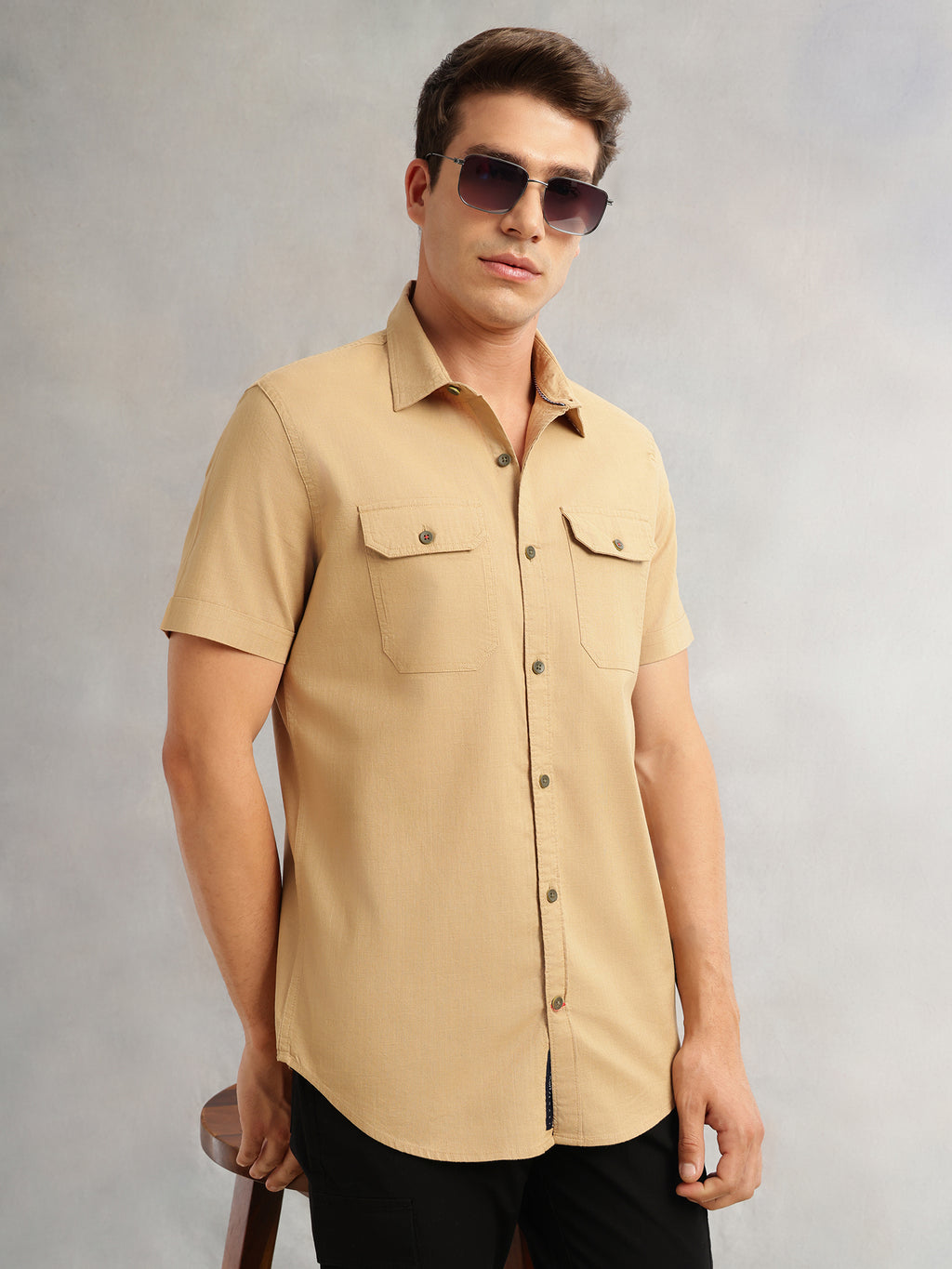 Thomas Scott Men Khaki Premium Short Sleeves Slim Fit Spread Collar 2 Flap Pockets Solid Cotton Linen Casual Shirt