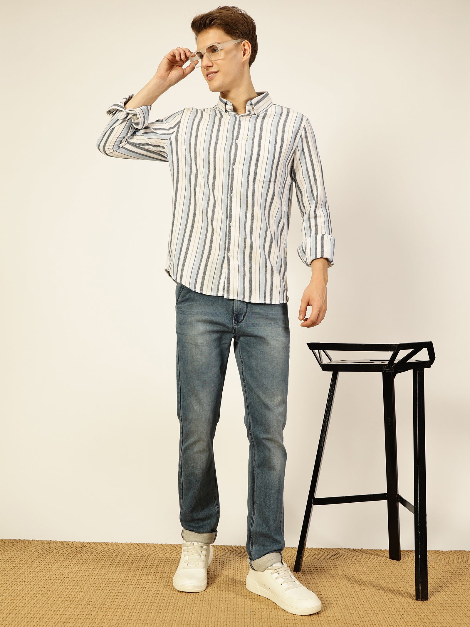 Thomas Scott Men Light Blue Premium Long Sleeves Slim Fit Button-Down Collar Vertical Stripes Casual Shirt