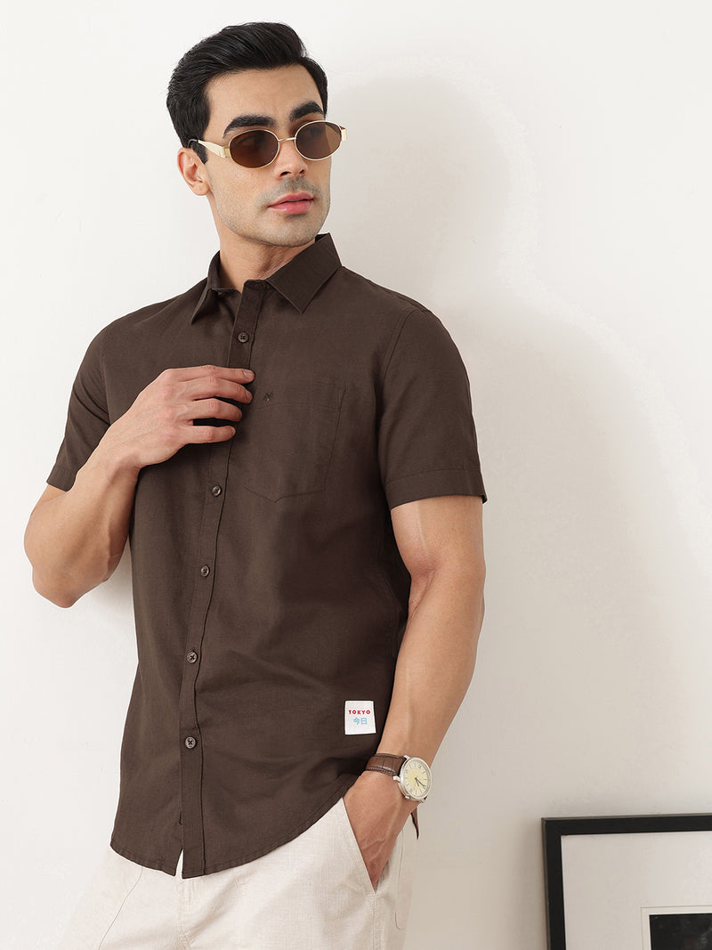 Thomas Scott Men Classic Brown Slim Fit Short Sleeves Spread Collar Solid Cotton Linen Casual Shirt