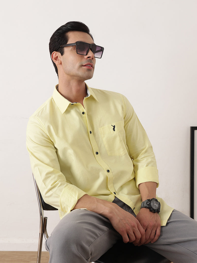 Thomas Scott Men Yellow Premium Slim Fit Long Sleeves Spread Collar Solid Cotton Twill Shirt