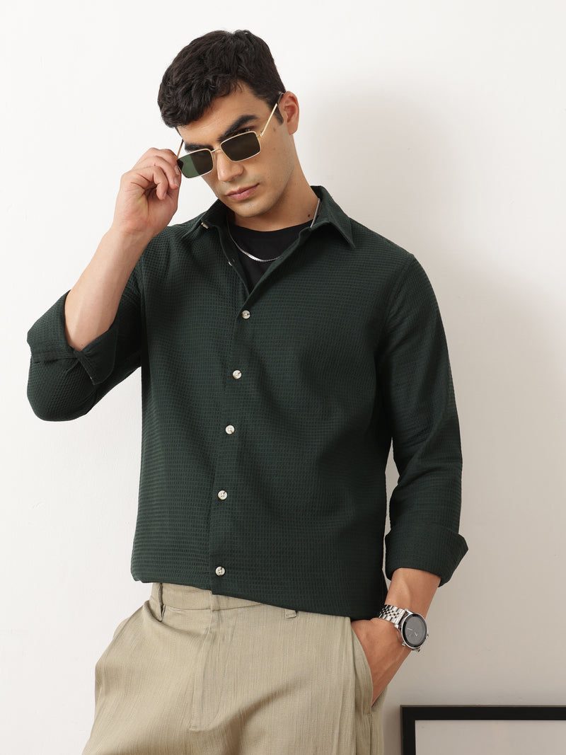 Thomas Scott Men Premium Green Regular Fit Long Sleeves Spread Collar Textured Casual Shirt