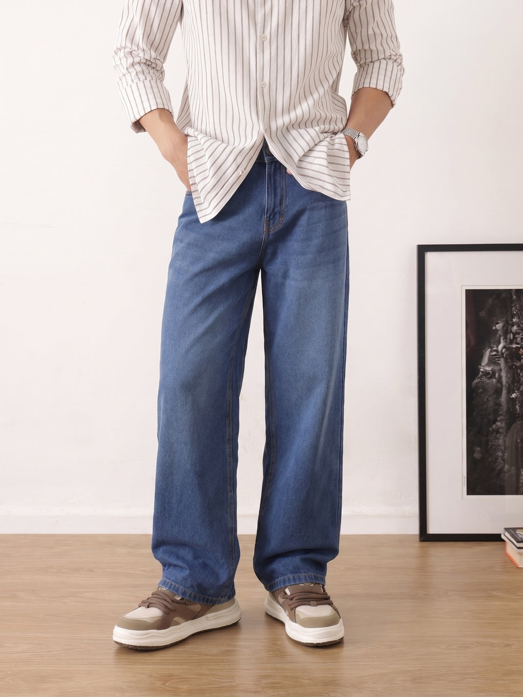 Thomas Scott Men Dark Blue Baggy Fit Mid-Rise Clean Look Non Stretchable Jeans