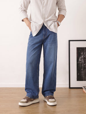 Thomas Scott Men Dark Blue Baggy Fit Mid-Rise Clean Look Non Stretchable Jeans